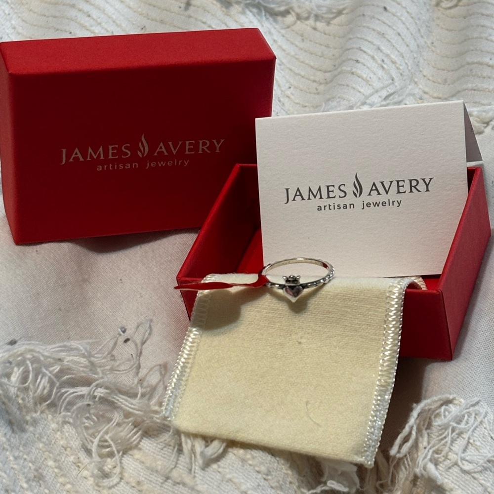 James Avery Silver Queen of my heart ring